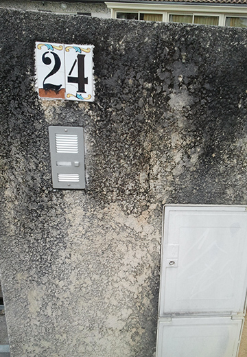 Traitement et nettoyage d'un mur vers Aulnay Sous Bois 93